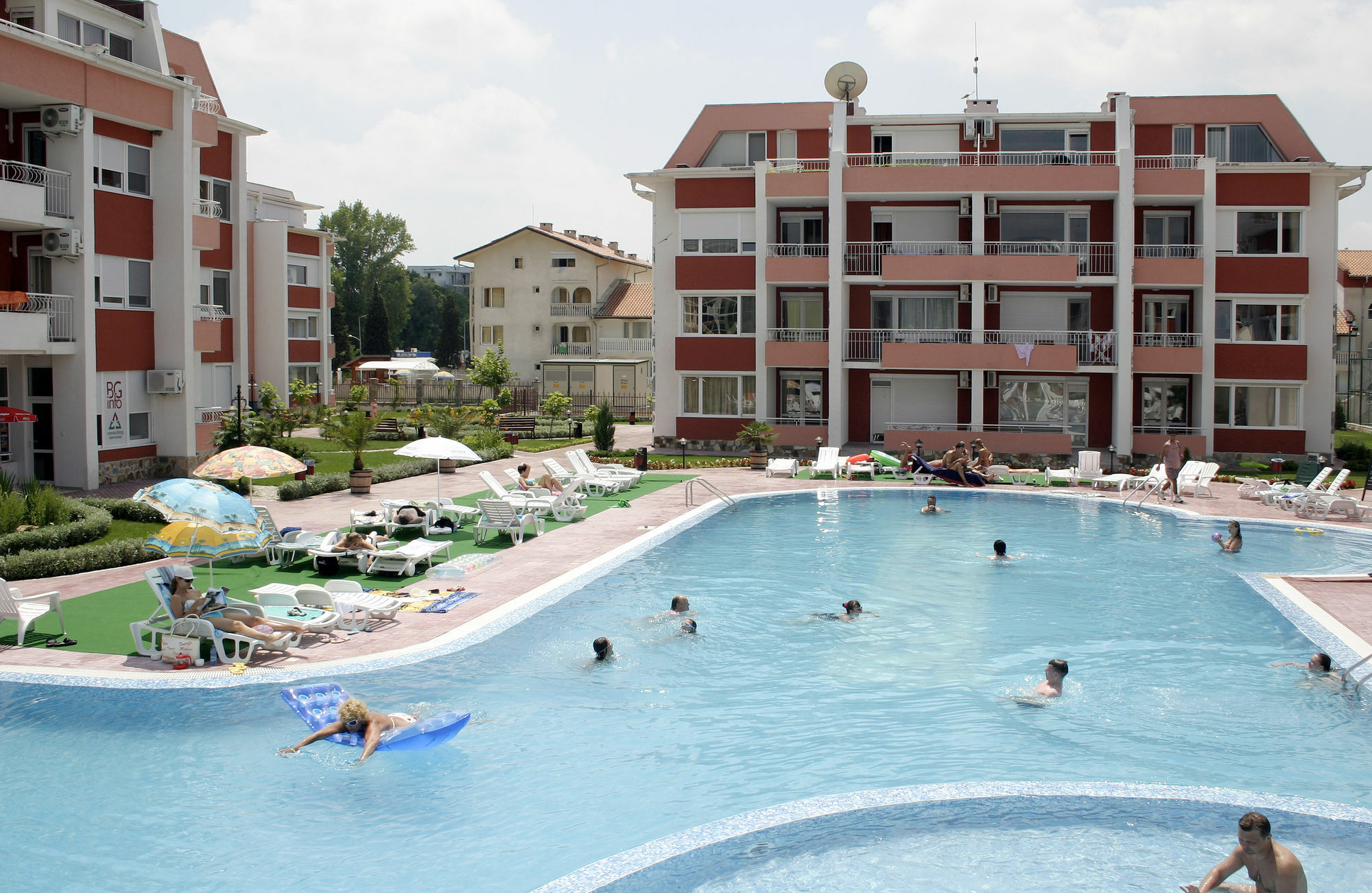 Sunny Fort Apartments Slantschew brjag Exterior foto